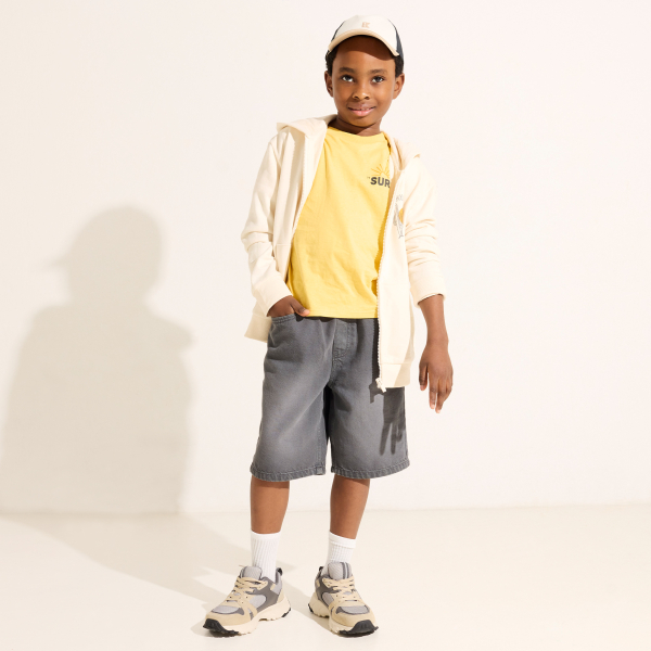 سويت شيرت بغطاء للرأس بنقشة من الأمام والظهر، صوف للأولاد